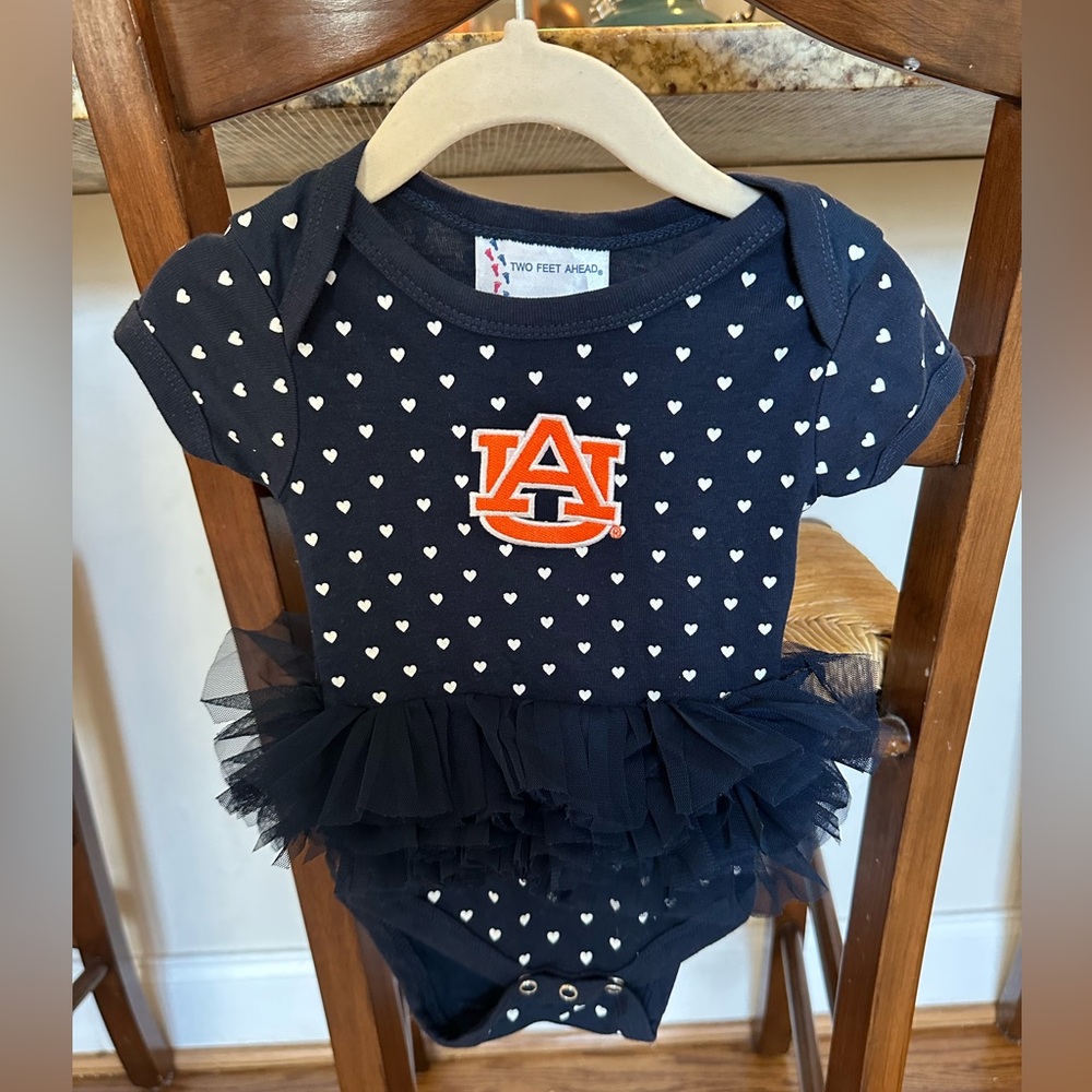 NWOT Auburn Baby Girl 6 Month Navy Onesie with Hearts & Tutu